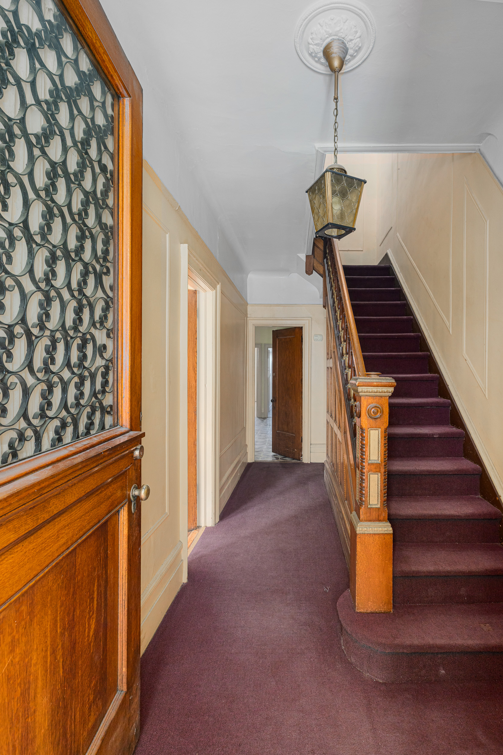 304 East 8th Street Brooklyn, NY 11218 - Photo 18 of 32 a view of entryway and hall