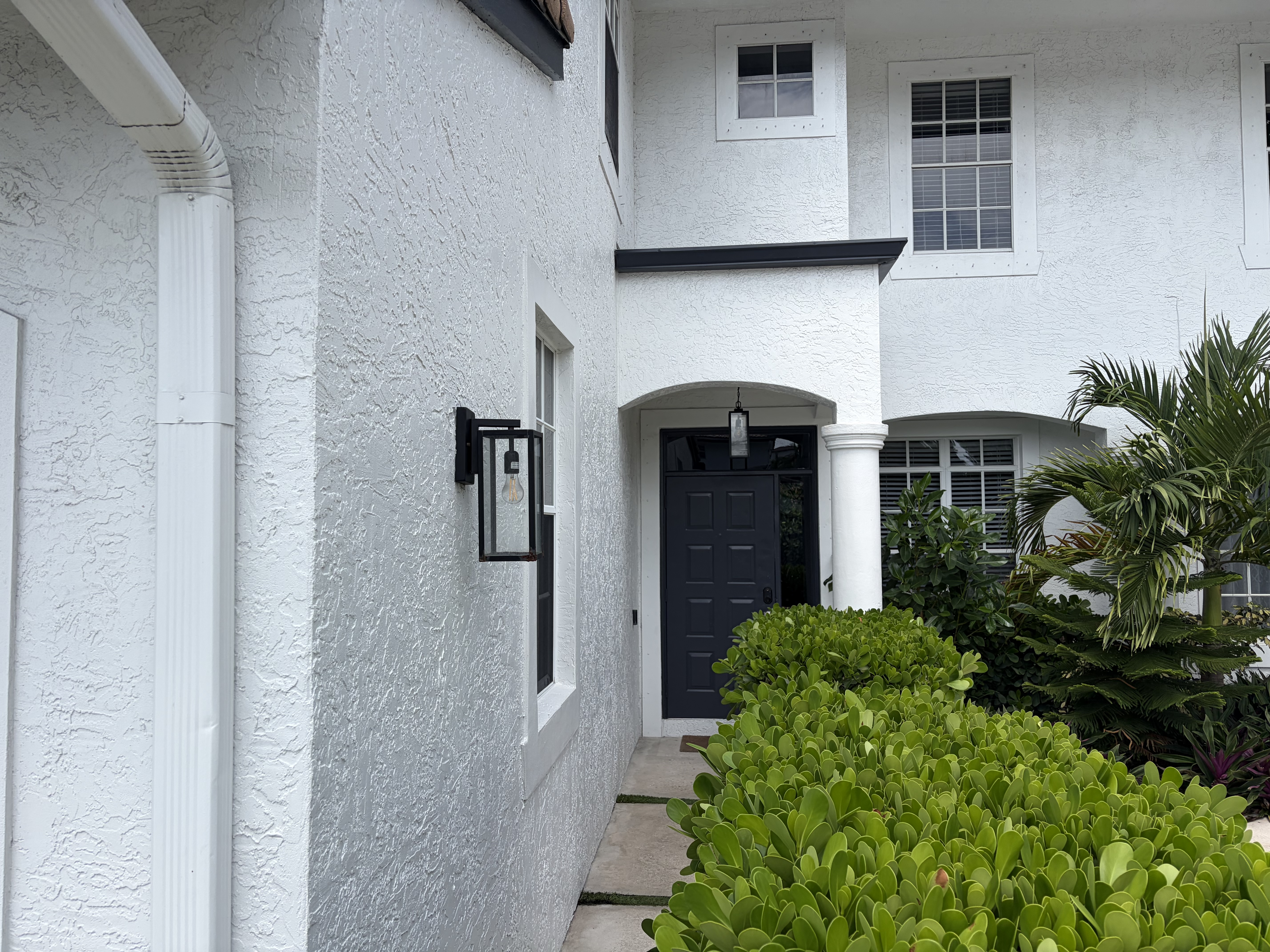 350 Southwest 8th Street, Unit 2 Boca Raton, FL 33432 - Photo 1 of 23 Gallery Image 1