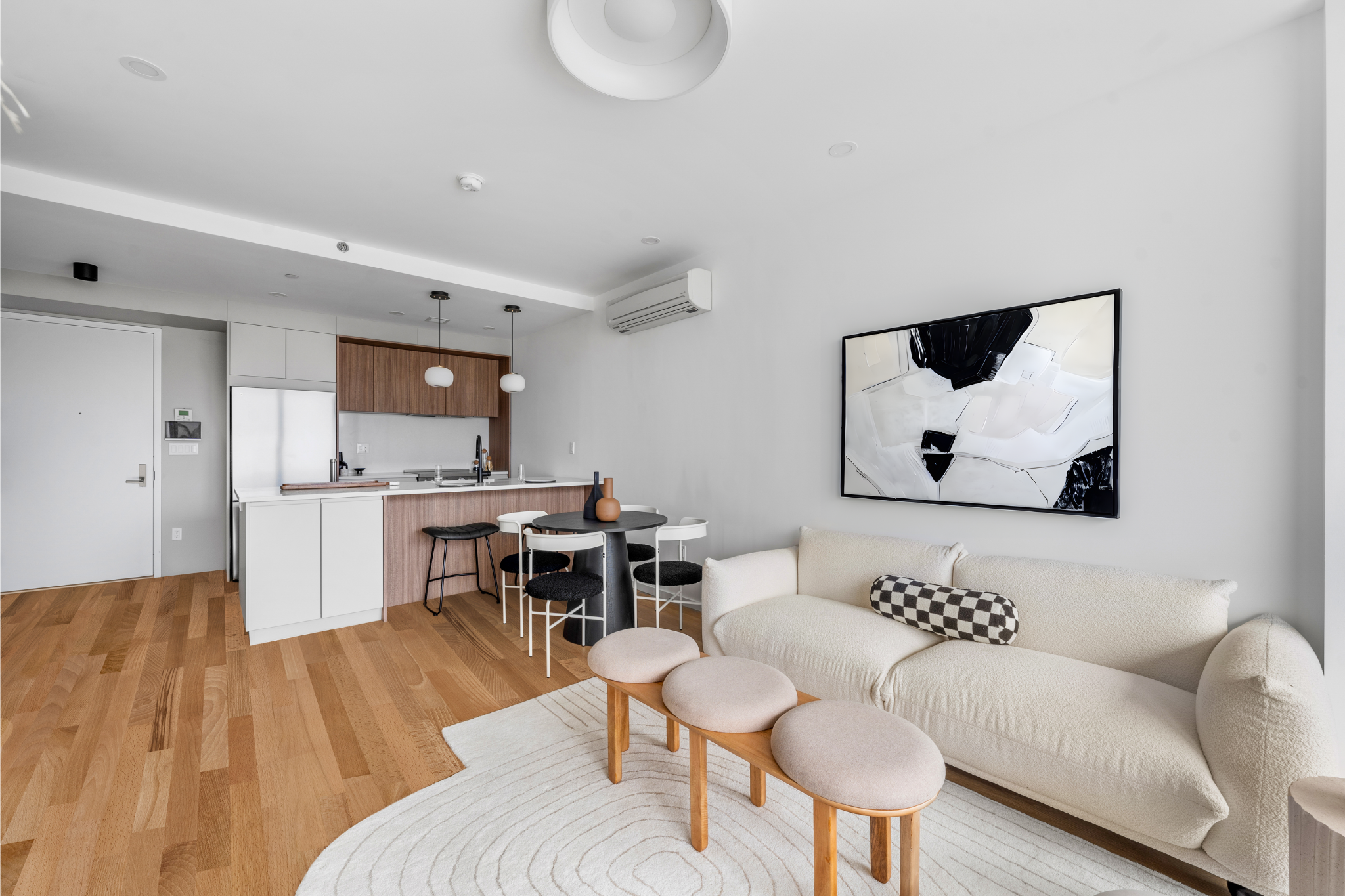 14-35 Broadway, Unit 3B Queens, NY 11106 - Photo 1 of 10