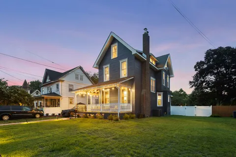 Contact Agent | 6713 Walnut Avenue, Pennsauken, NJ 08109