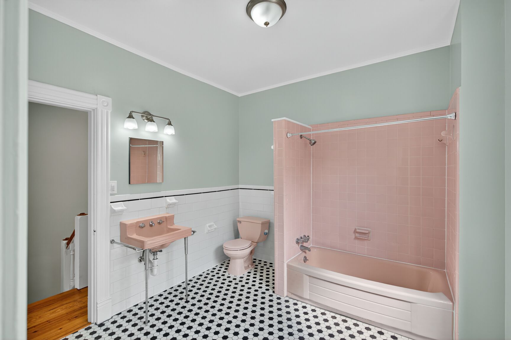 2007 Kalorama Road Northwest Washington, DC 20009 - Photo 27 of 53 Gallery Image 27