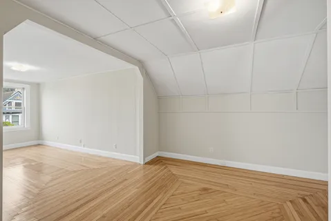 $13,500 | 747-749 Clayton Street, Unit 747, San Francisco, CA 94117