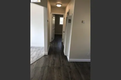 $895,000 | 2120 East 22nd Street, Oakland, CA 94606