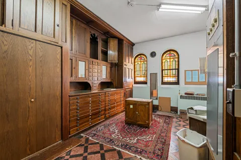 $300,000 | 21 State Street, Oil City, PA 16301