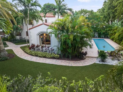 $3,995,000 | 320 West 26th Street, Miami Beach, FL 33140