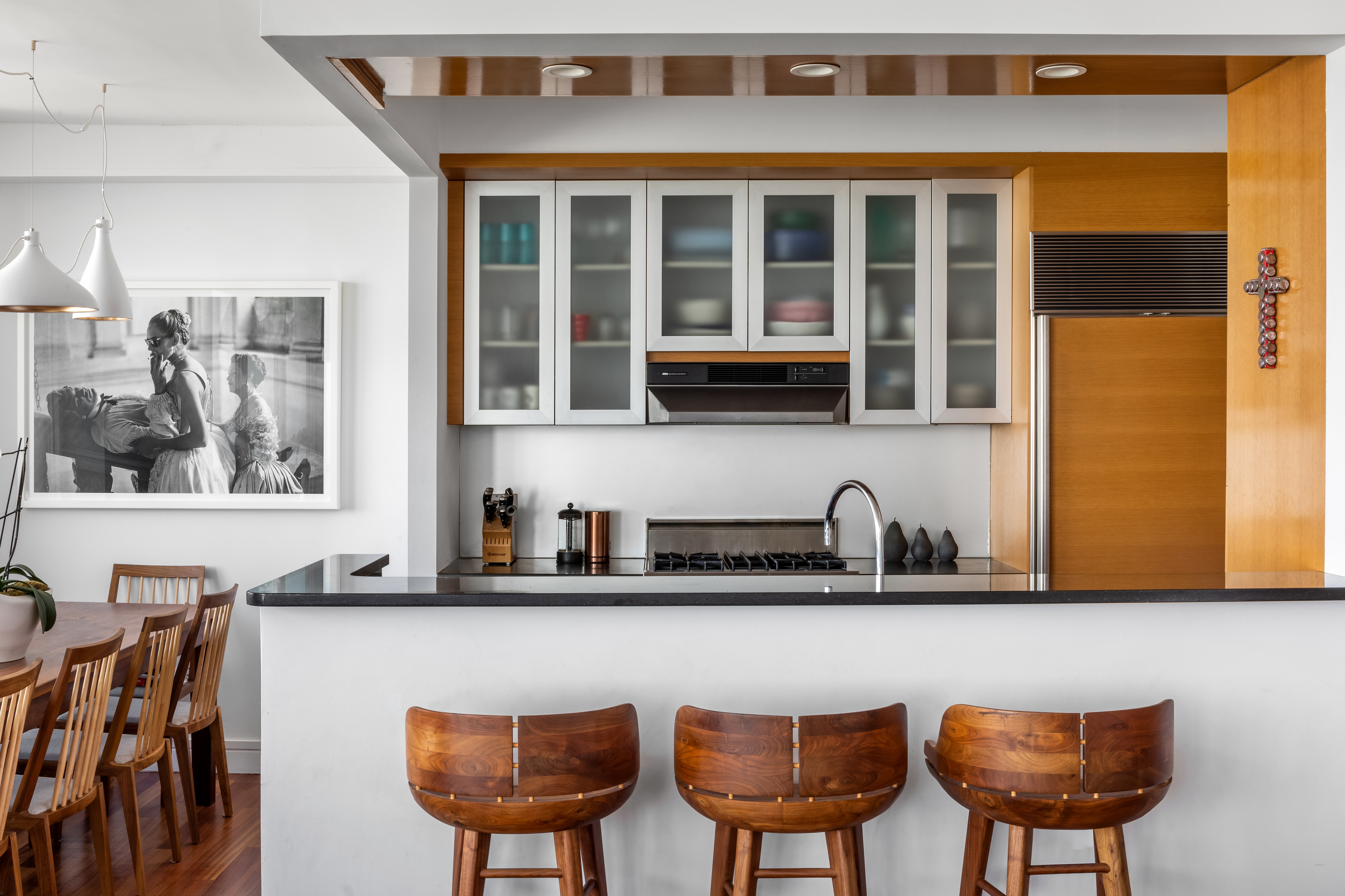 30 West Street, Unit 23F Manhattan, NY 10004 - Photo 4 of 12 a kitchen with a stove and a sink