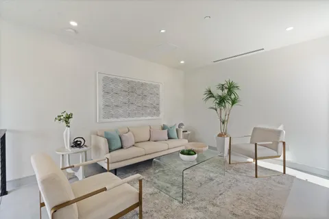 $2,100,000 | 843 - 857 Southwest 14th Court, Fort Lauderdale, FL 33315