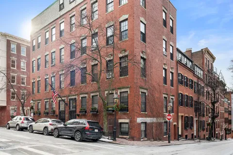 $525,000 | 49 Grove Street, Unit A, Boston, MA 02114