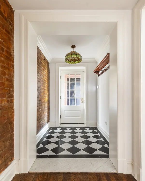 $2,500,000 | 1989 Madison Avenue | Central Harlem
