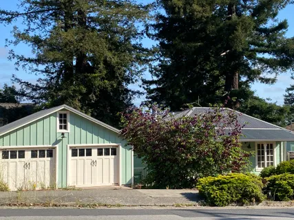 $765,000 | 412 West Street, Petaluma, CA 94952