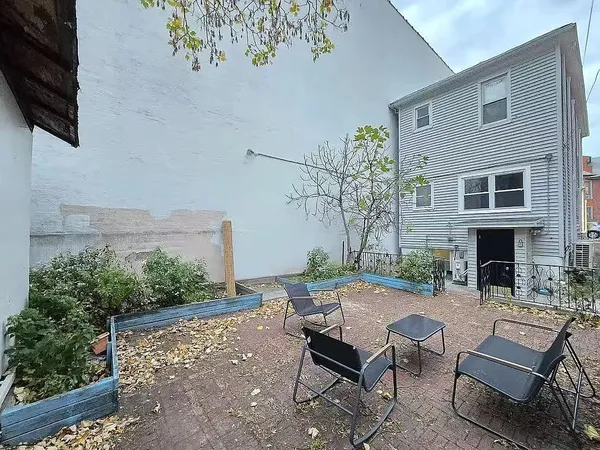 $3,295 | 362 90th Street, Unit 1 | Bay Ridge