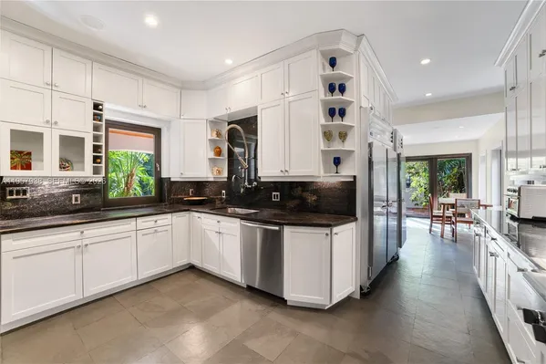 $13,999,000 | 6491 Allison Road, Miami Beach, FL 33141