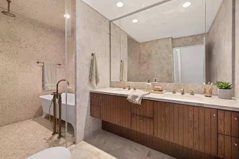 $3,995,000 | 527 West 27th Street, Unit 10B | Chelsea