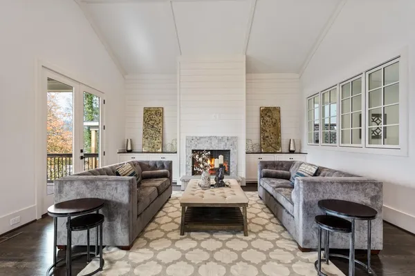$1,750,000 | 3413 B Benham Avenue, Nashville, TN 37215