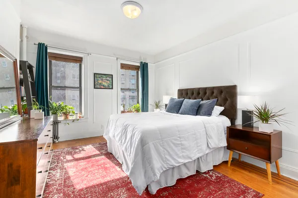 $4,000 | 1605 York Avenue, Unit 4B | Upper East Side