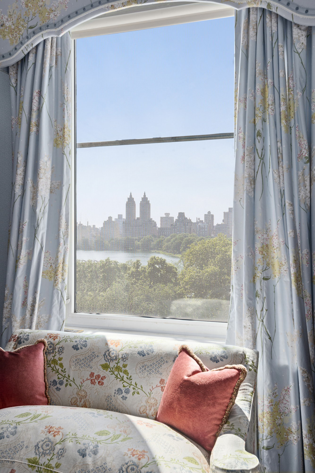 1136 5th Avenue, Unit 12A Manhattan, NY 10128 - Photo 8 of 12