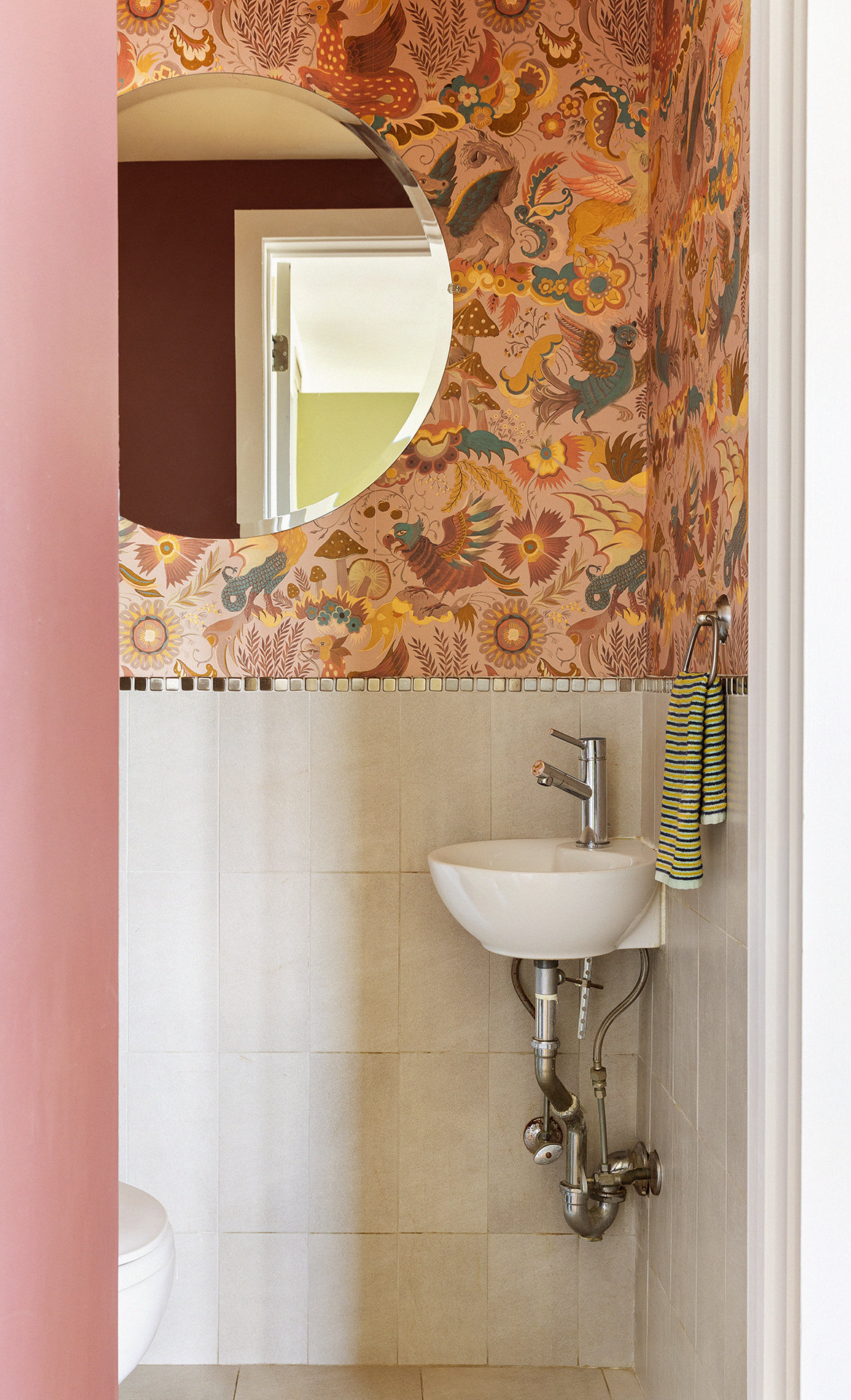 258 Richardson Street, Unit 3L Brooklyn, NY 11222 - Photo 10 of 11 a bathroom with a sink and mirror