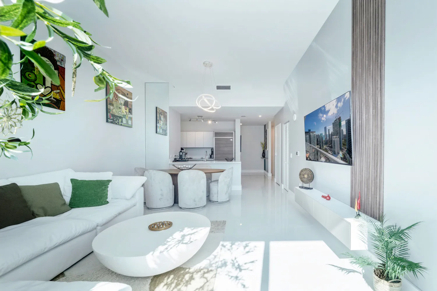 $880,000 | 1100 South Miami Avenue, Unit 4203, Miami, FL 33130