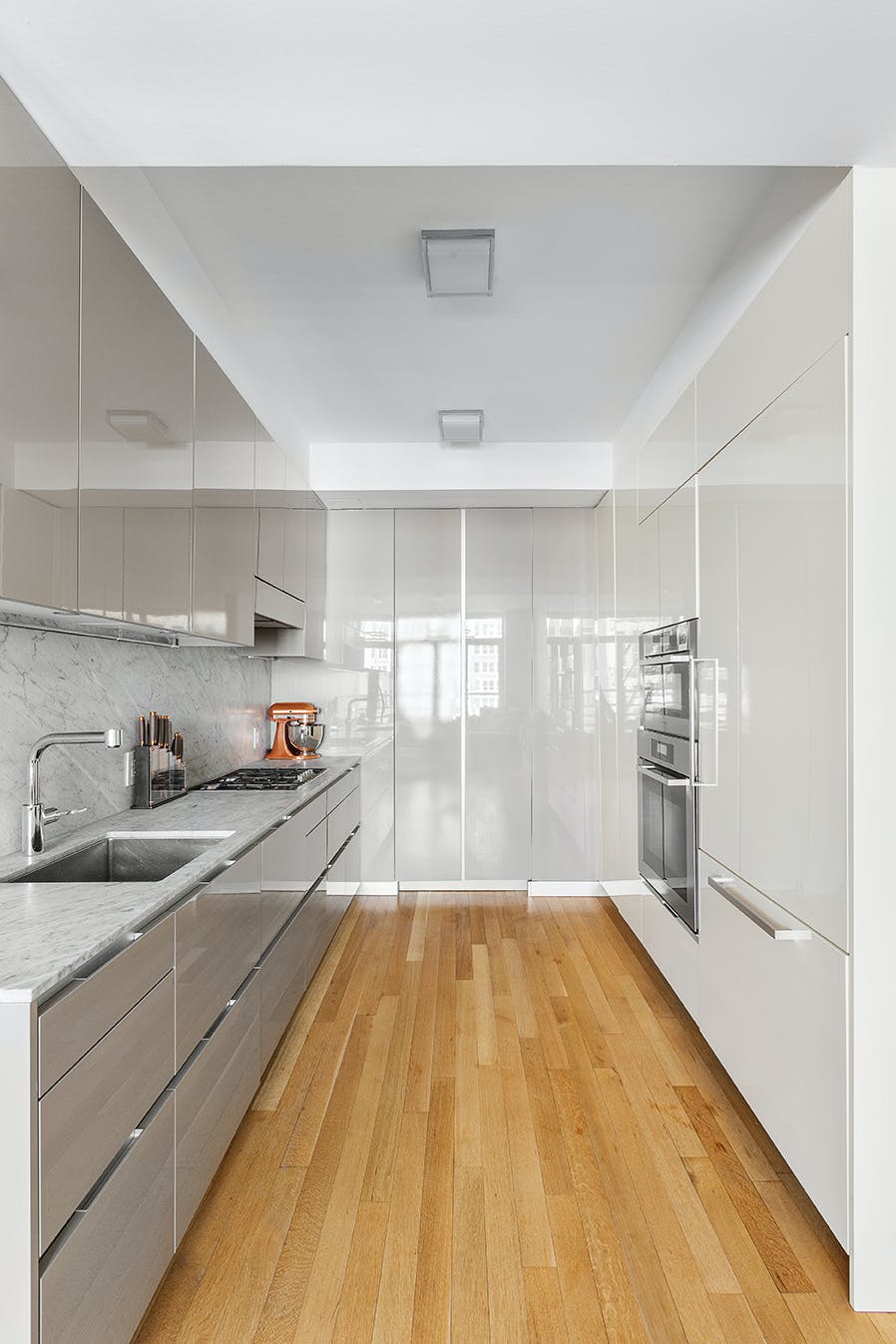 124 West 23rd Street, Unit 10 Manhattan, NY 10011 - Photo 7 of 17