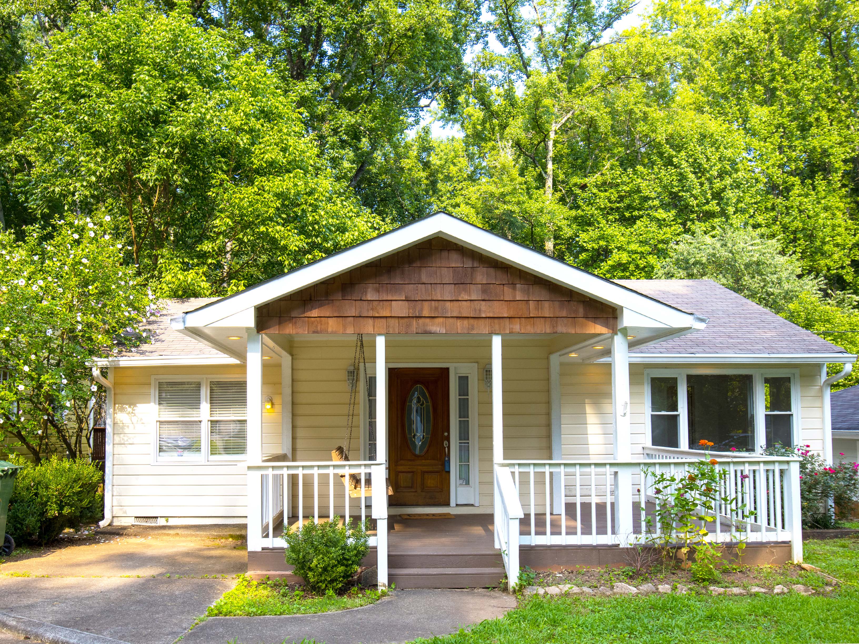 102 Rogers Street Southeast Atlanta, GA 30317 - Photo 1 of 23