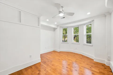 $665,000 | 760 South 6th Street, Philadelphia, PA 19147