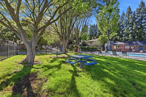 $500,000 | 2216 Segundo Court, Unit 2, Pleasanton, CA 94588