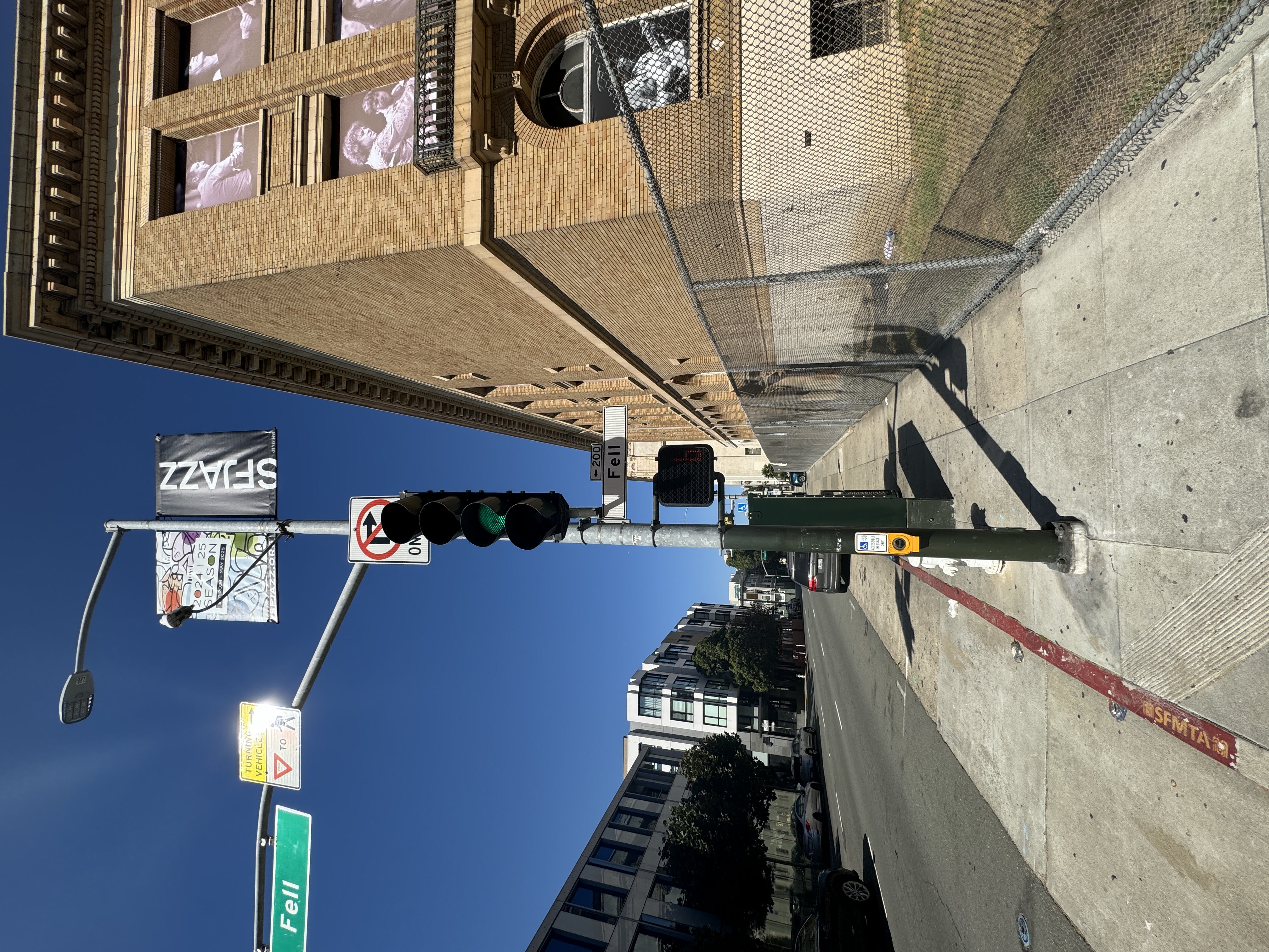 201 Fell Street San Francisco, CA 94102 - Photo 22 of 30 a view of an outdoor space