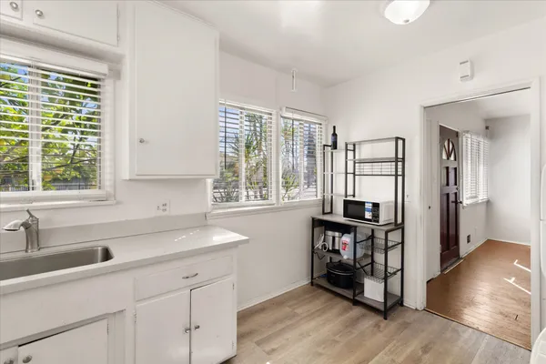 $735,000 | 6819 Orange Avenue, Long Beach, CA 90805