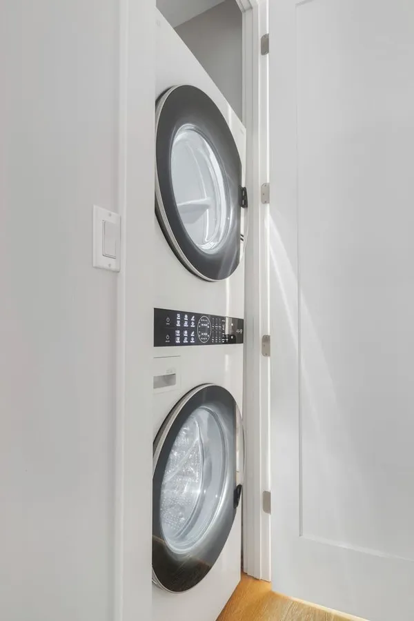 $4,500 | 249 Hull Street, Unit C | Bedford-Stuyvesant