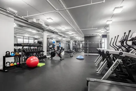 $1,540,000 | 175 West 95th Street, Unit 19F | Upper West Side