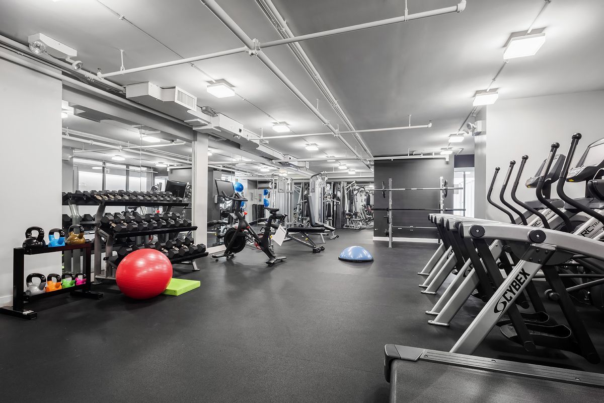 175 West 95th Street, Unit 19F Manhattan, NY 10025 - Photo 18 of 21