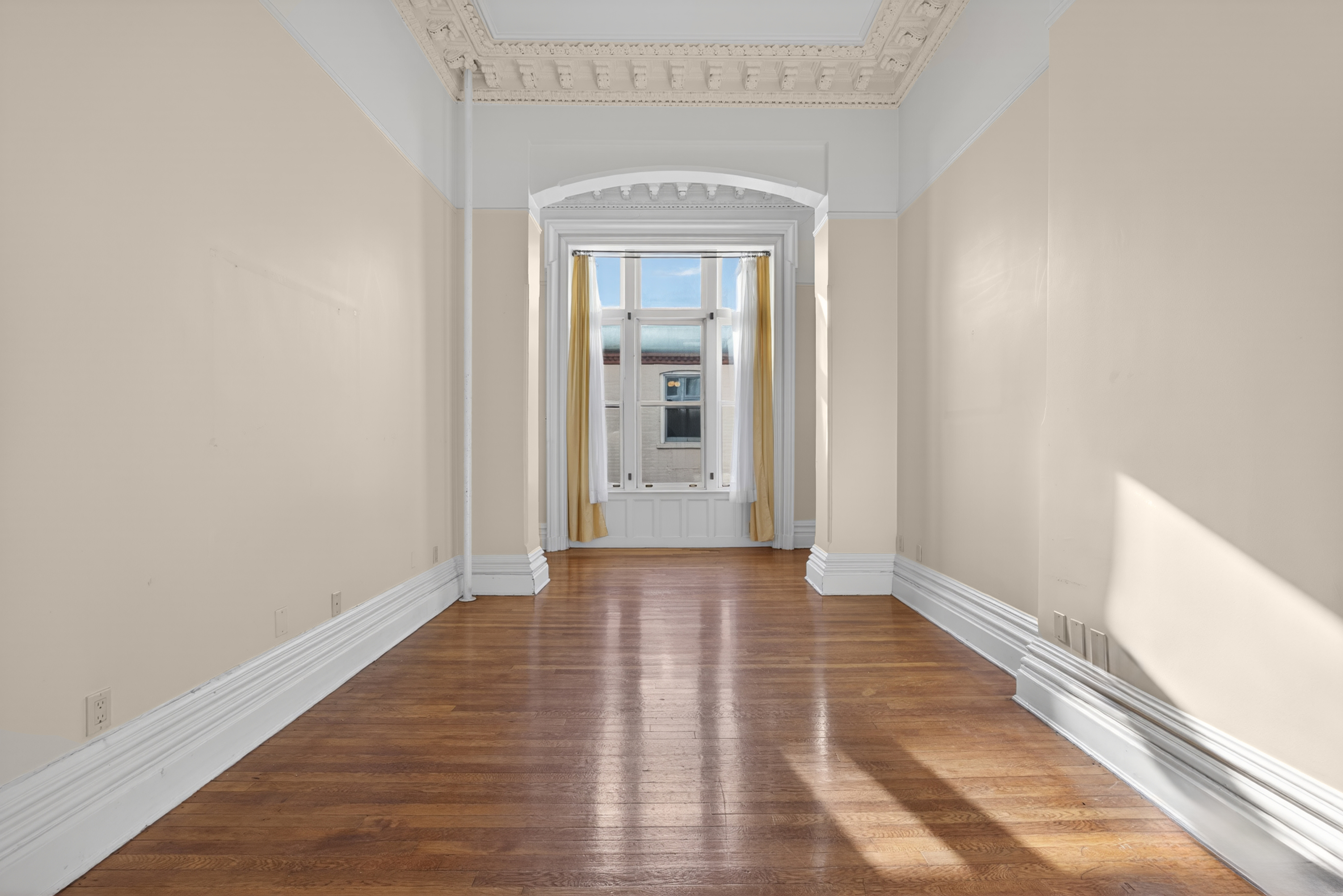 21 Hunts Lane Brooklyn, NY 11201 - Photo 9 of 31