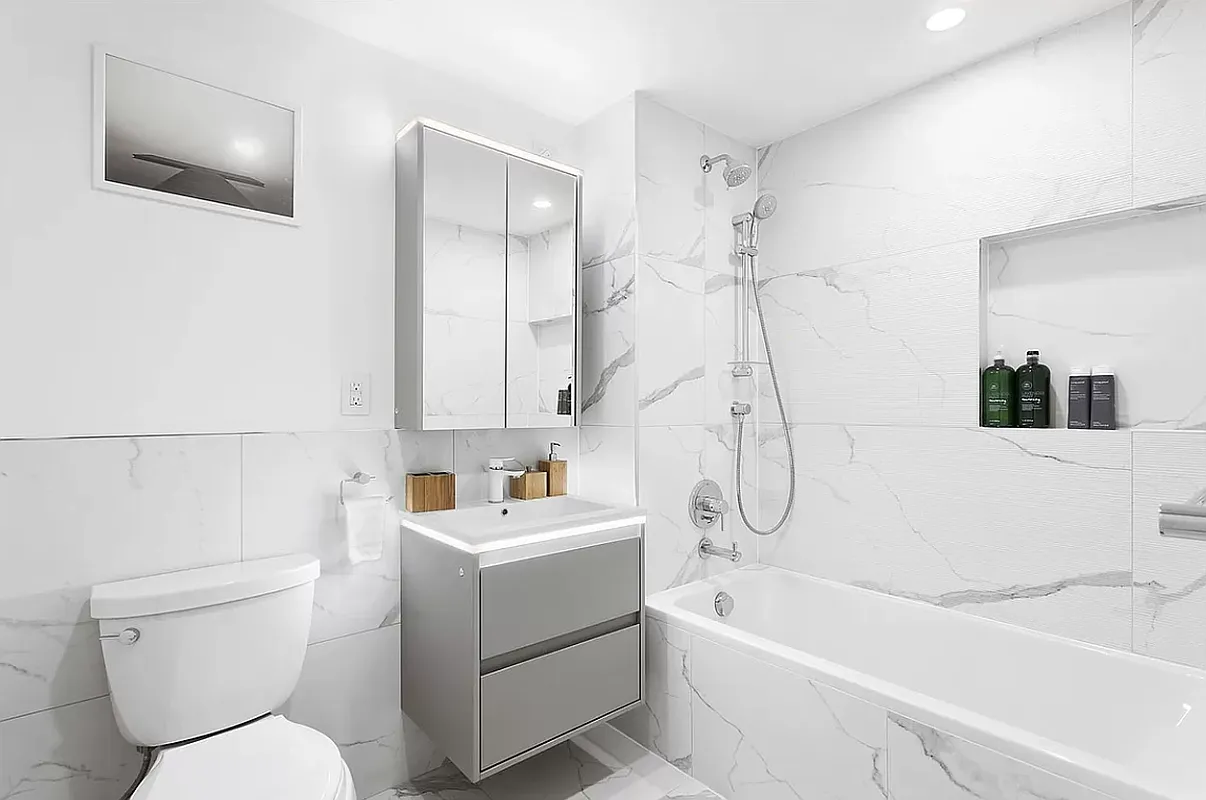 2128 Ocean Avenue, Unit 8C Brooklyn, NY 11229 - Photo 3 of 13 Gallery Image 3