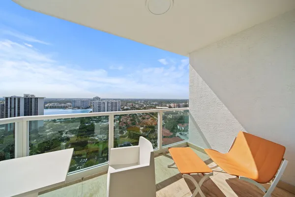 Contact Agent | 3301 Northeast 183rd Street, Unit 2606, Aventura, FL 33160