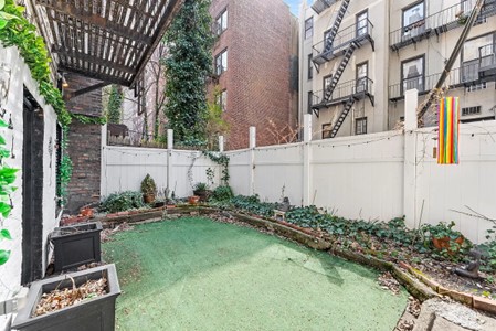 512 East 83rd Street, Unit 2A Manhattan, NY 10028 - Photo 12 of 17