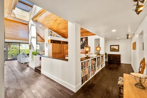 $1,235,000 | 5 Vista Loma Drive, Rancho Mirage, CA 92270