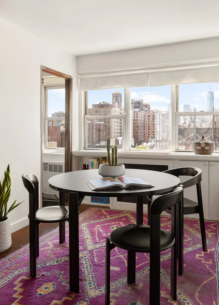 $1,045,000 | 69 West 9th Street, Unit 10K | Greenwich Village