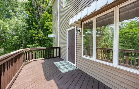 Contact Agent | 1137 Constitution Street, Tarentum, PA 15084