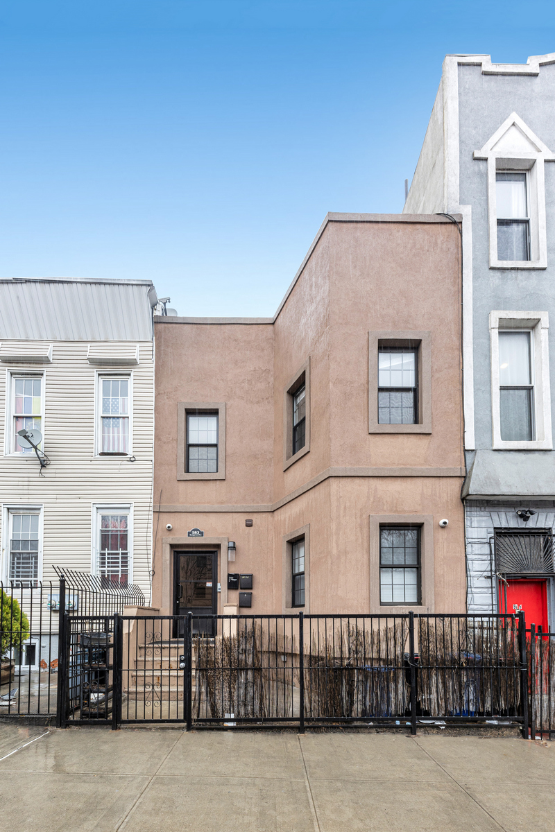 583 Evergreen Avenue Brooklyn, NY 11221 - Photo 2 of 12 a building view