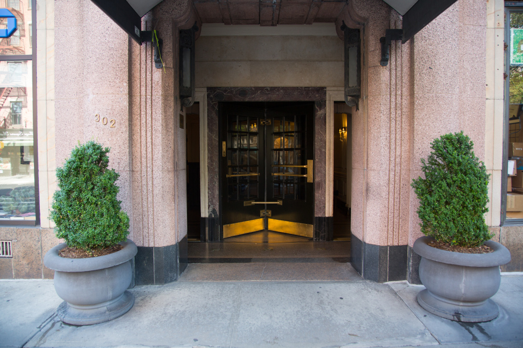 302 West 12th Street, Unit 5G Manhattan, NY 10014 - Photo 12 of 18