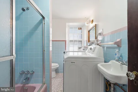 $895,000 | 6711 Lincoln Drive, Philadelphia, PA 19119