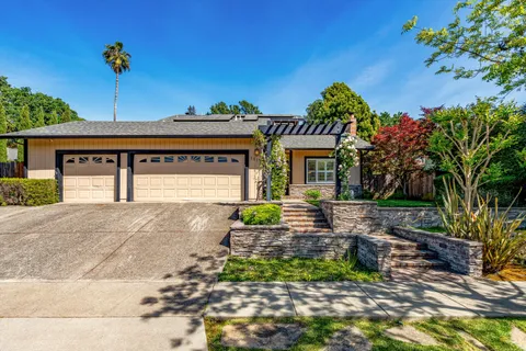 $1,800,000 | 1116 Pinewood Drive, Napa, CA 94558