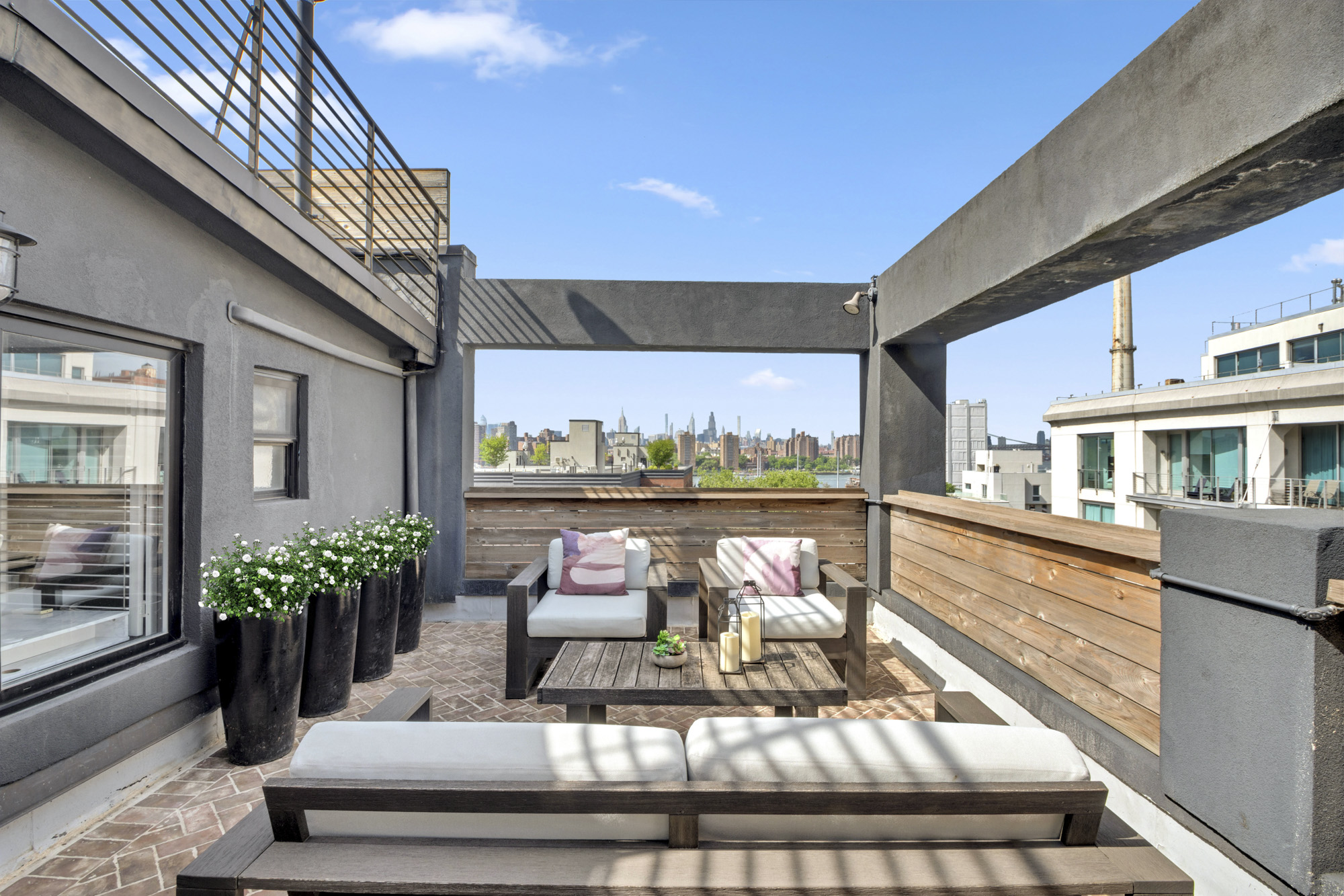 100 Gold Street, Unit PHA Brooklyn, NY 11201 - Photo 1 of 18 Gallery Image 1