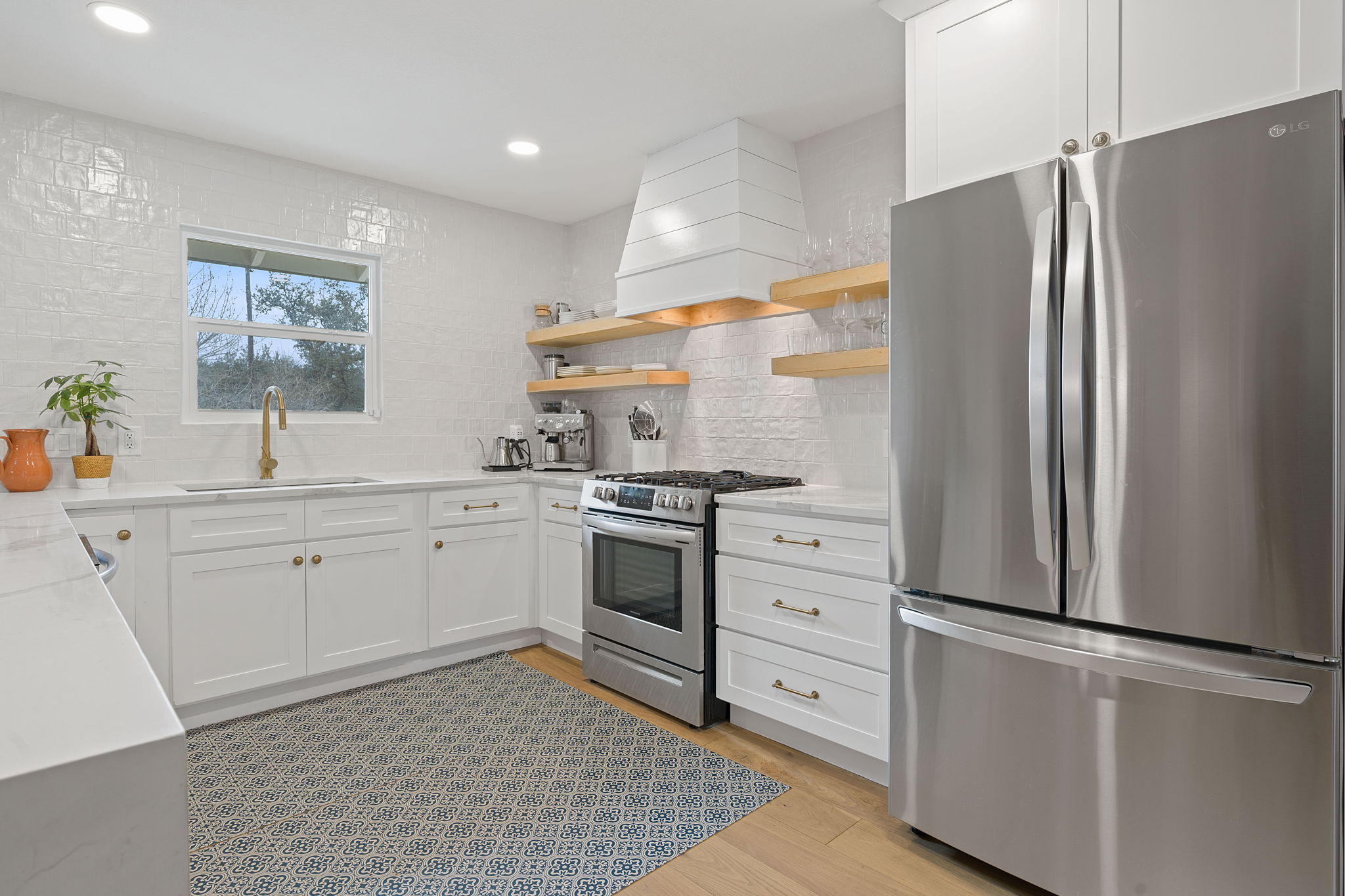 4602 Roundup Trail Austin, TX 78745 - Photo 8 of 25