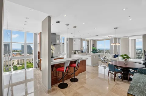 $2,100,000 | 550 Okeechobee Boulevard, Unit LPH23, West Palm Beach, FL 33401