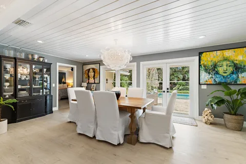$1,200,000 | 10 Bentwood Road, Palm Beach Gardens, FL 33418