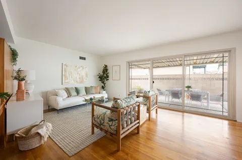 $879,000 | 9527 Broadway, Temple City, CA 91780