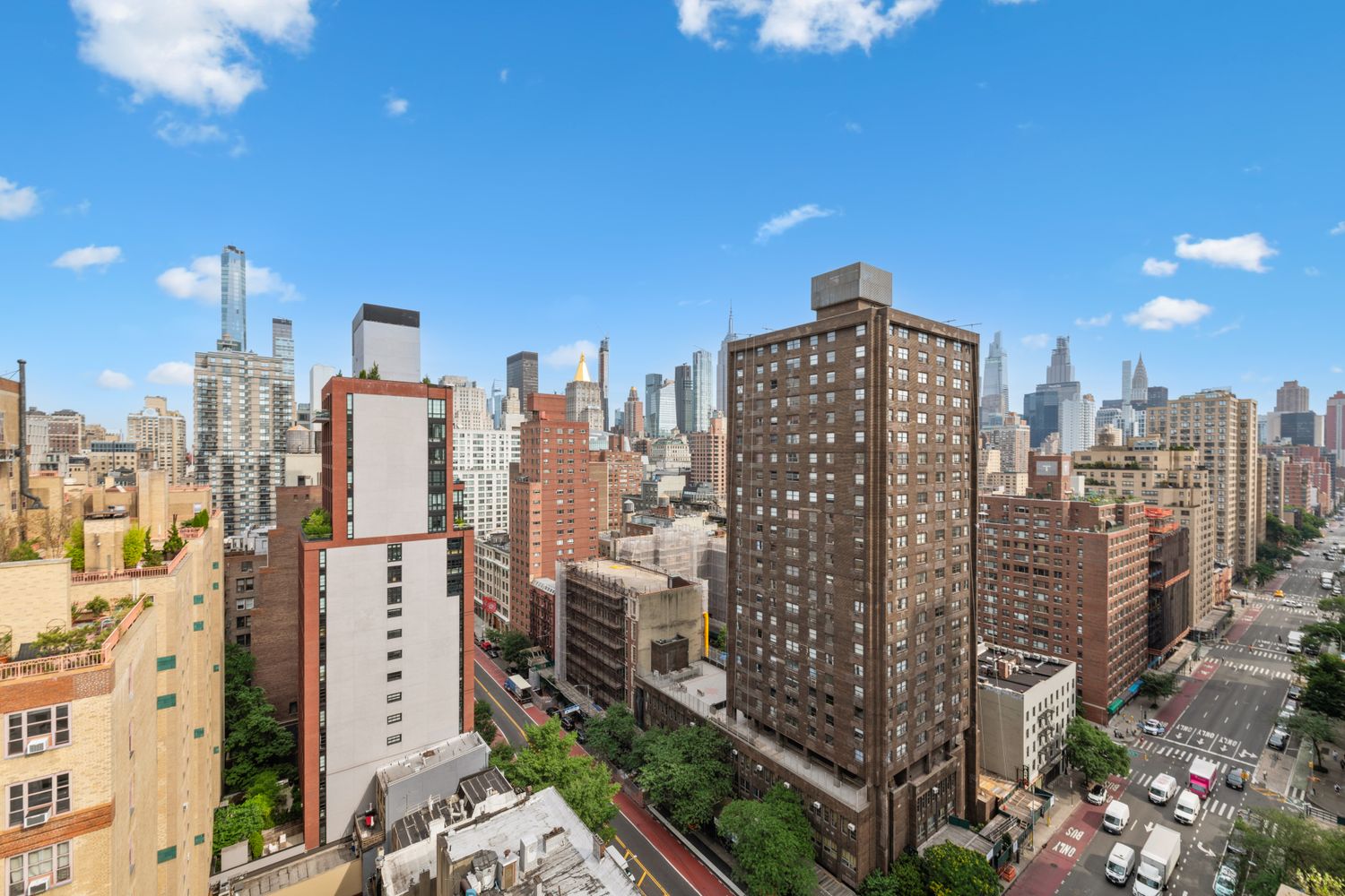 $1,949,500 | 300 East 23rd Street, Unit 18C | Gramercy
