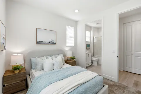 $1,100,000 | 5024 Rexton Drive, Camarillo, CA 93012