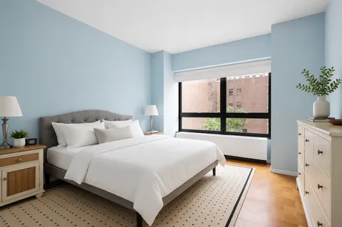$1,595,000 | 415 East 54th Street, Unit 3C | Sutton Place
